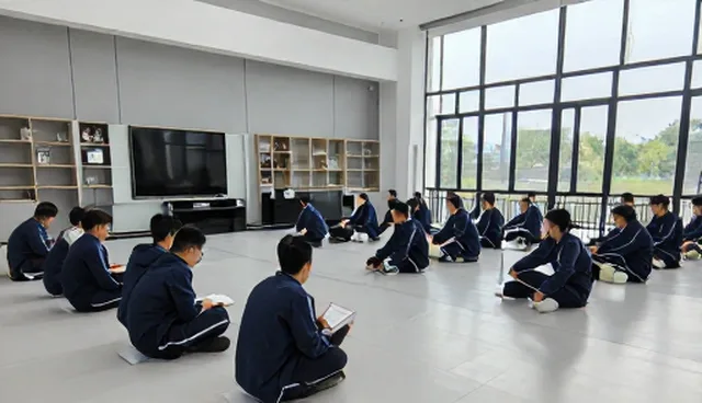 素质拓展课程常见误区解析与学习体验优化建议